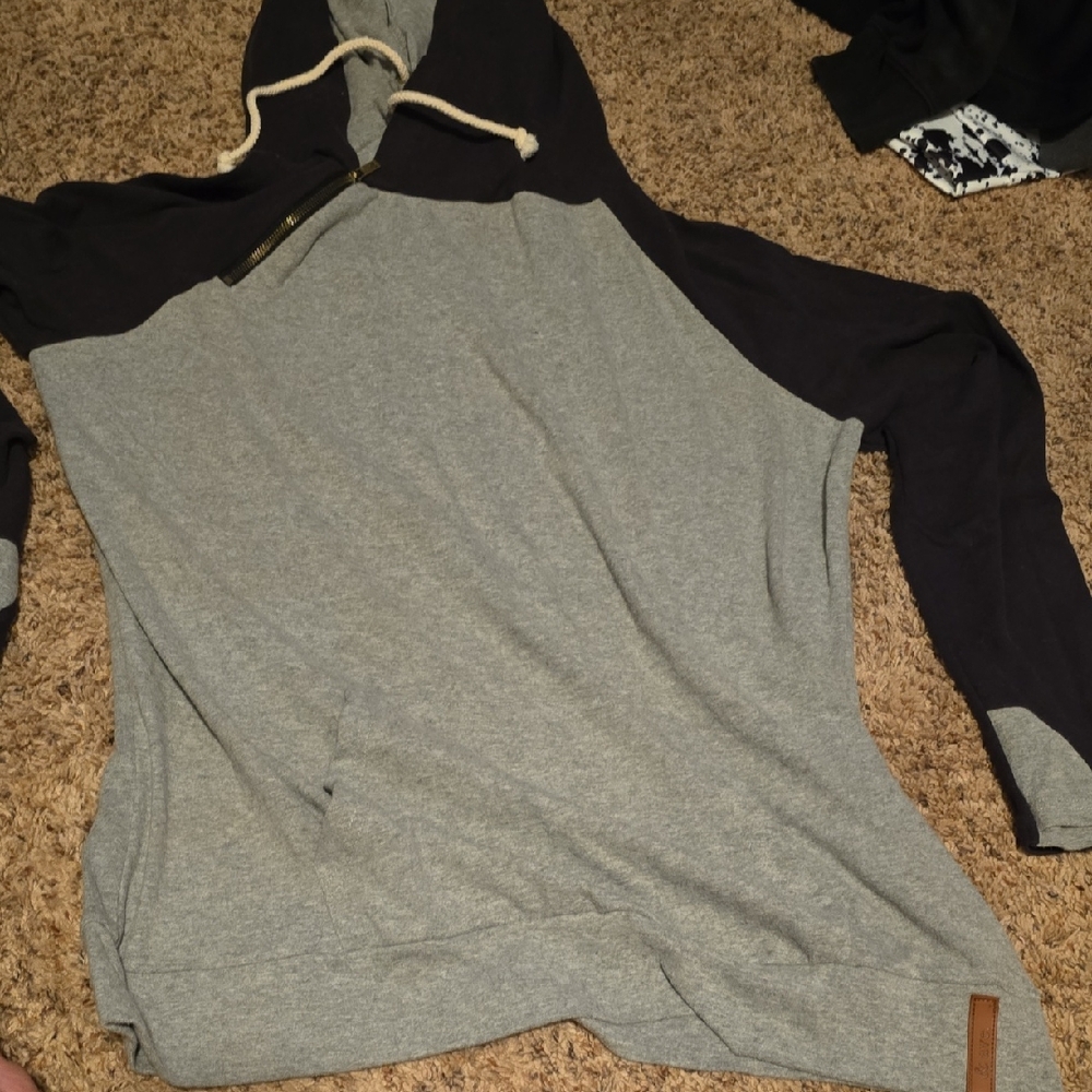 AMPERSAND AVE Two-Tone Gray and Black Hoodie